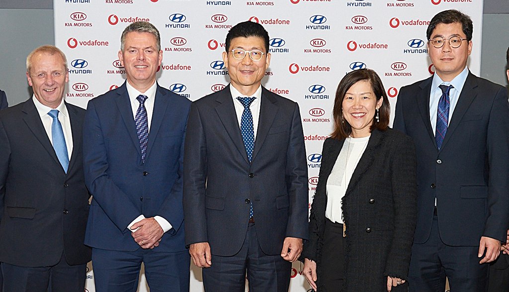 Δ.Τ.: Στρατηγική συνεργασία Hyundai και Kia με τη Vodafone