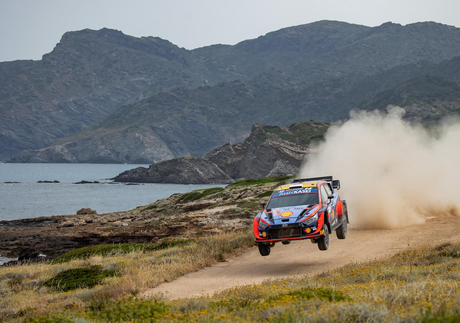 Hyundai Motorsport | Εντυπωσιακή Νίκη στο Ράλι Σαρδηνίας