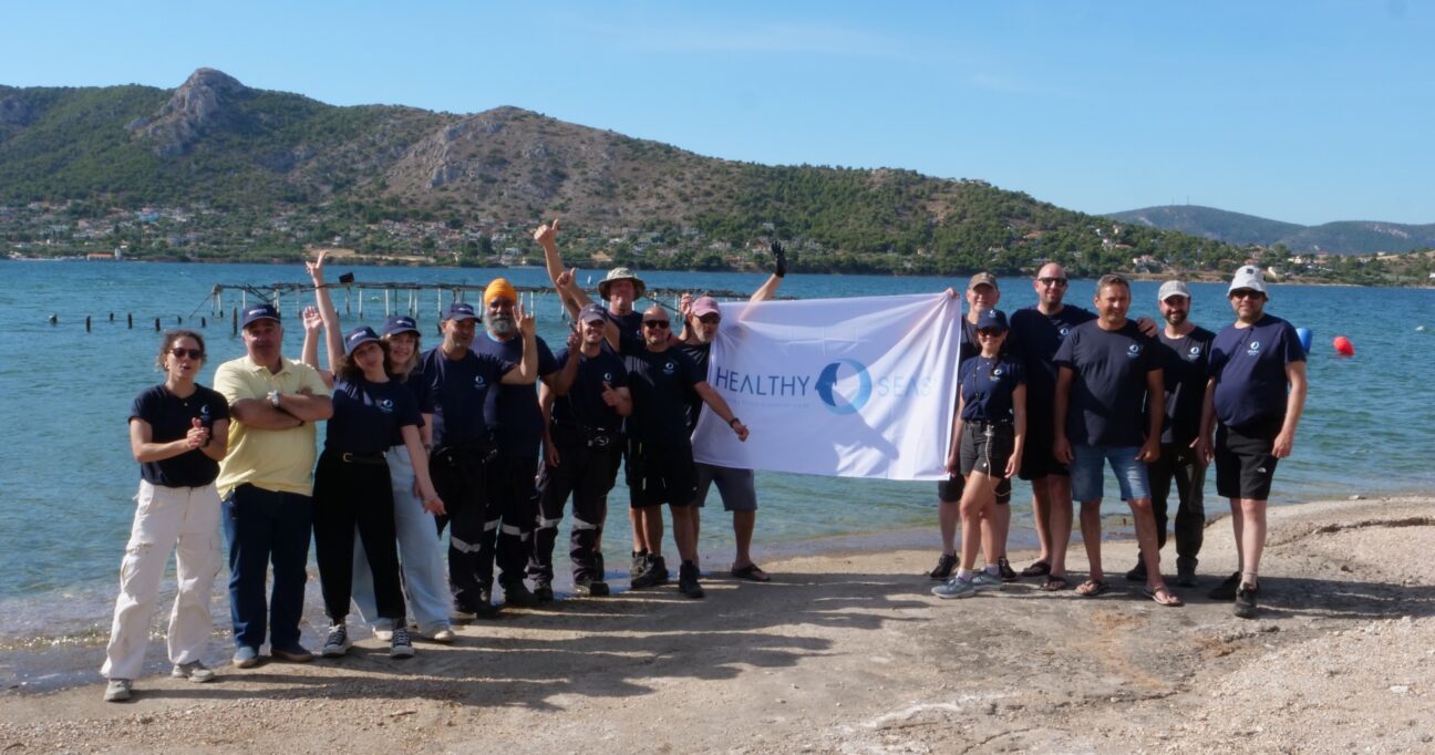 Η Healthy Seas σε συνεργασία με τη Hyundai απομάκρυνε 36 τόνους θαλάσσιων απορριμμάτων από εγκαταλελειμμένη μυδοκαλλιέργεια στη Σαλαμίνα